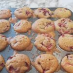 Muffins mit roten Früchten
